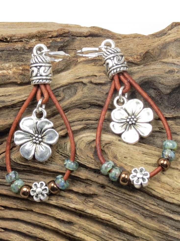 Ethnic Vintage Floral Pattern Leather Earrings Western Boho Dress Jewelry AD582
