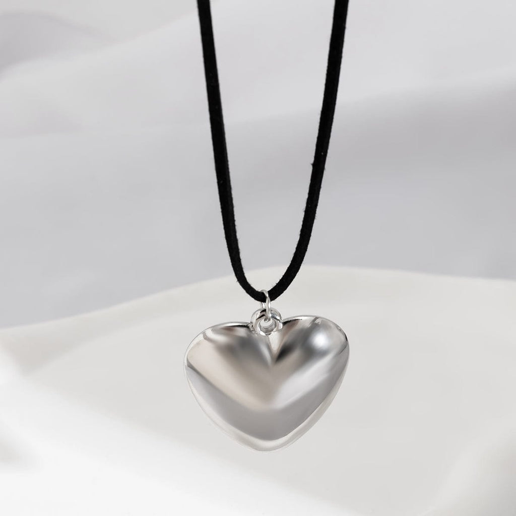 Velvet Cord String Heart Pendant Necklace