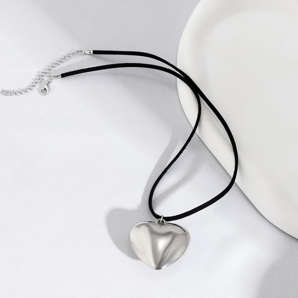 Velvet Cord String Heart Pendant Necklace