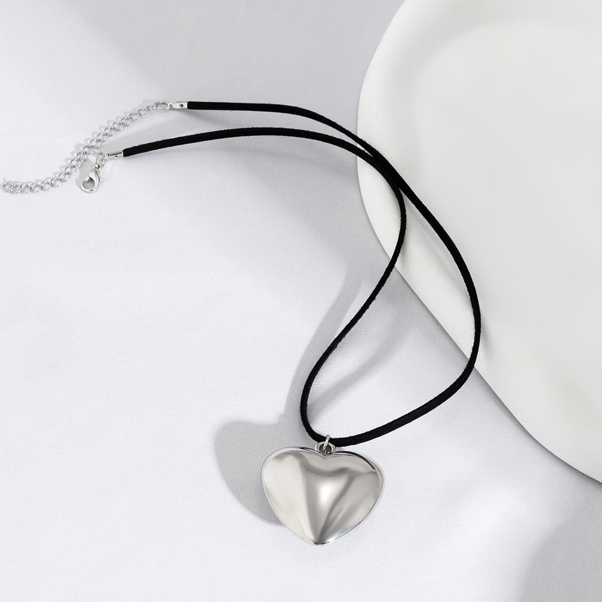 Velvet Cord String Heart Pendant Necklace